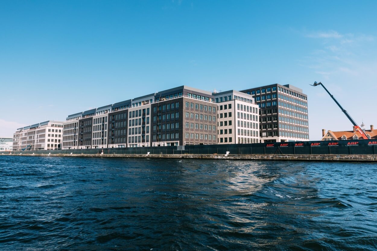 The Royal Albert Dock is one of three docks in the Royal Group of Docks of East London.